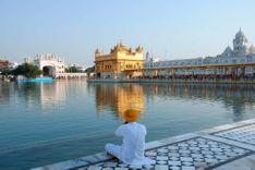 golden-temple-amritsar-india-shutterstock_1145304983